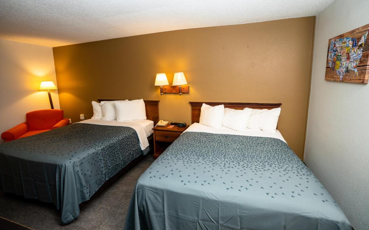 Econo Lodge Raleigh Exteriör bild