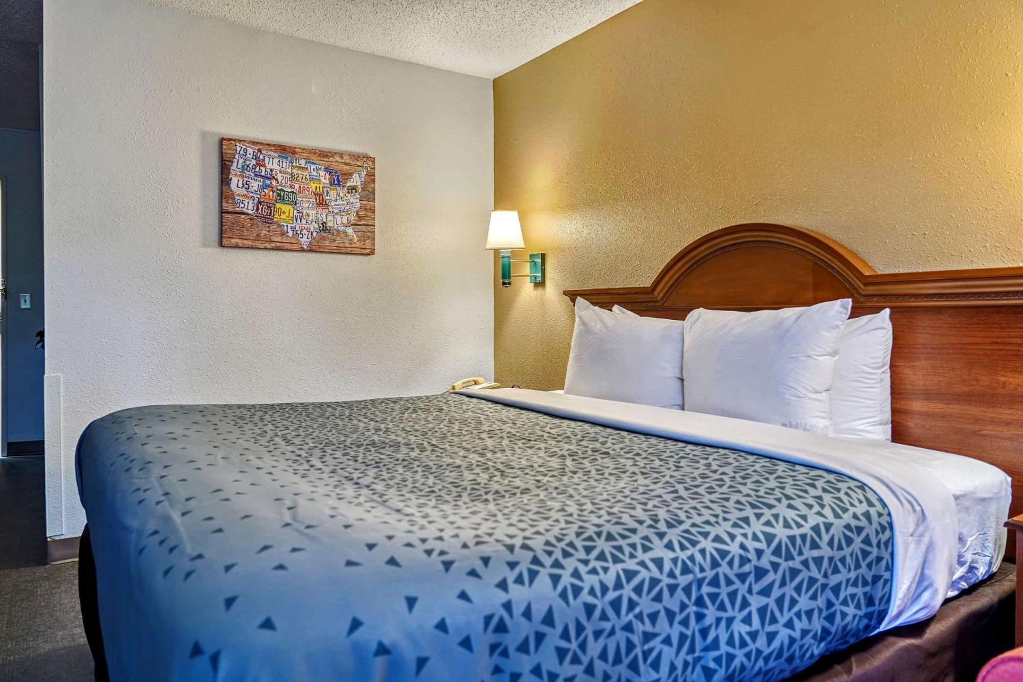 Econo Lodge Raleigh Exteriör bild