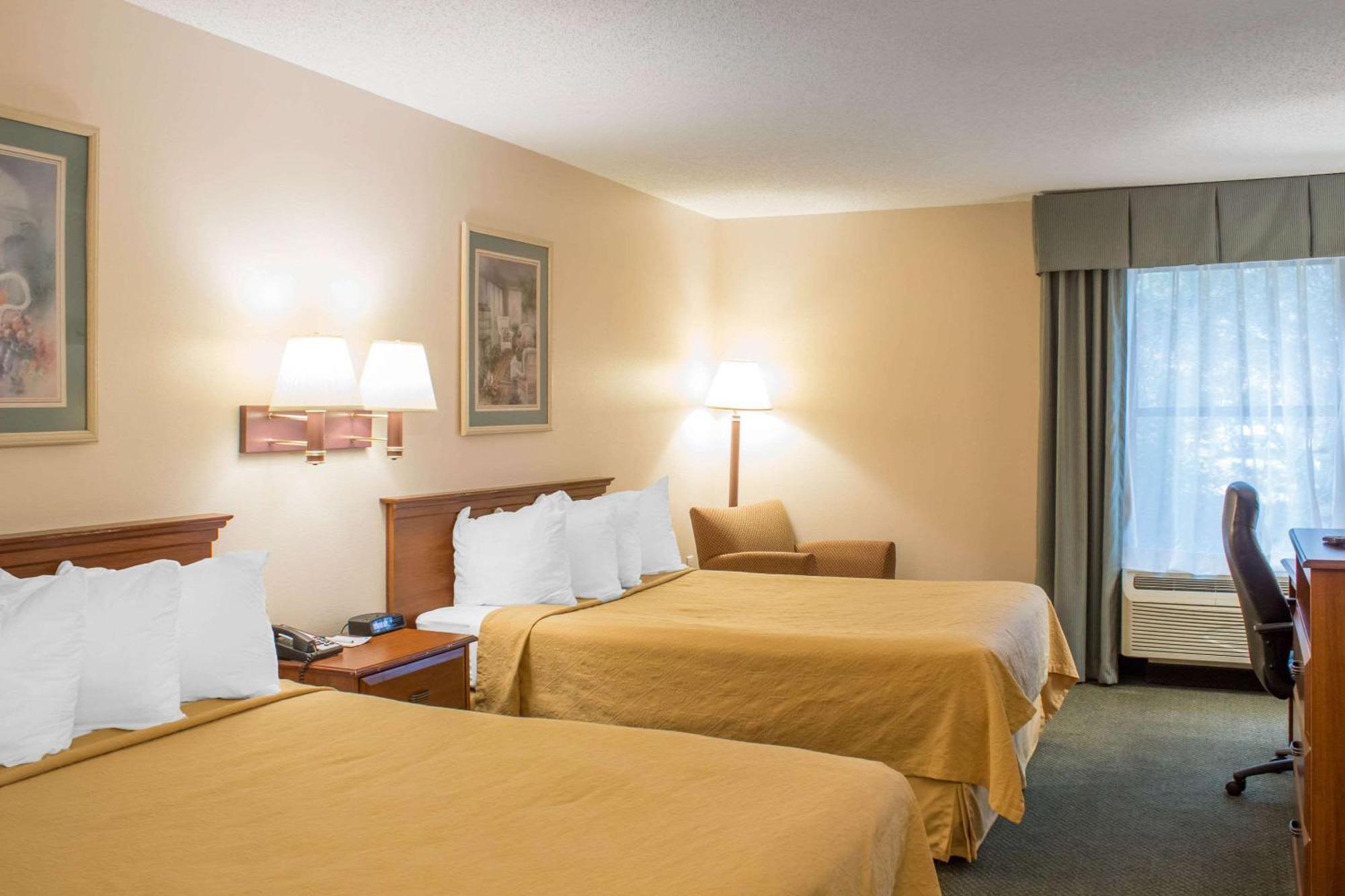 Econo Lodge Raleigh Exteriör bild